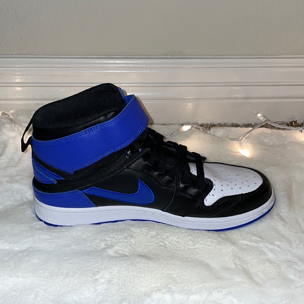 AIR JORDAN 1 HIGH FLYEASE “Royal” Size 10